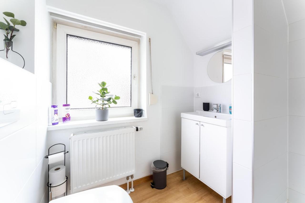 Stay Awesome - Modernes Apartment Am Botanischen Garten Kassel Exterior foto